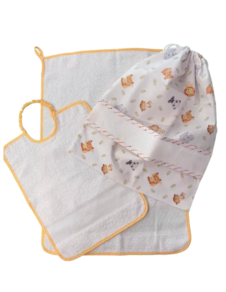 Set accessori asilo da ricamo 3 pezzi - kit asilo e scuola | SOTTO SOPRA TORINO